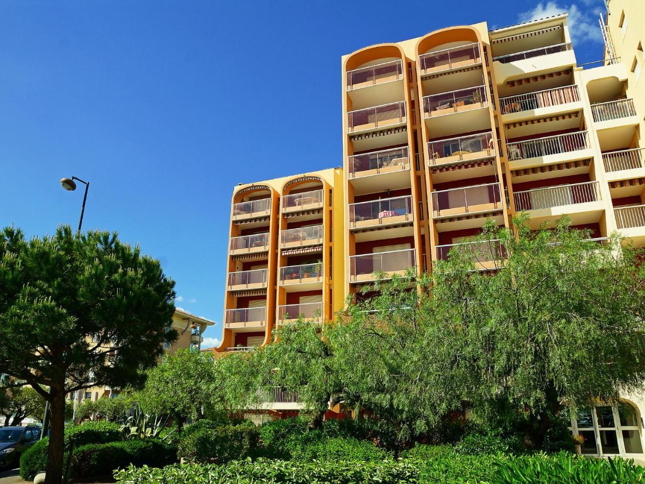 Studio Le Capitole-6 By Interhome Fréjus المظهر الخارجي الصورة